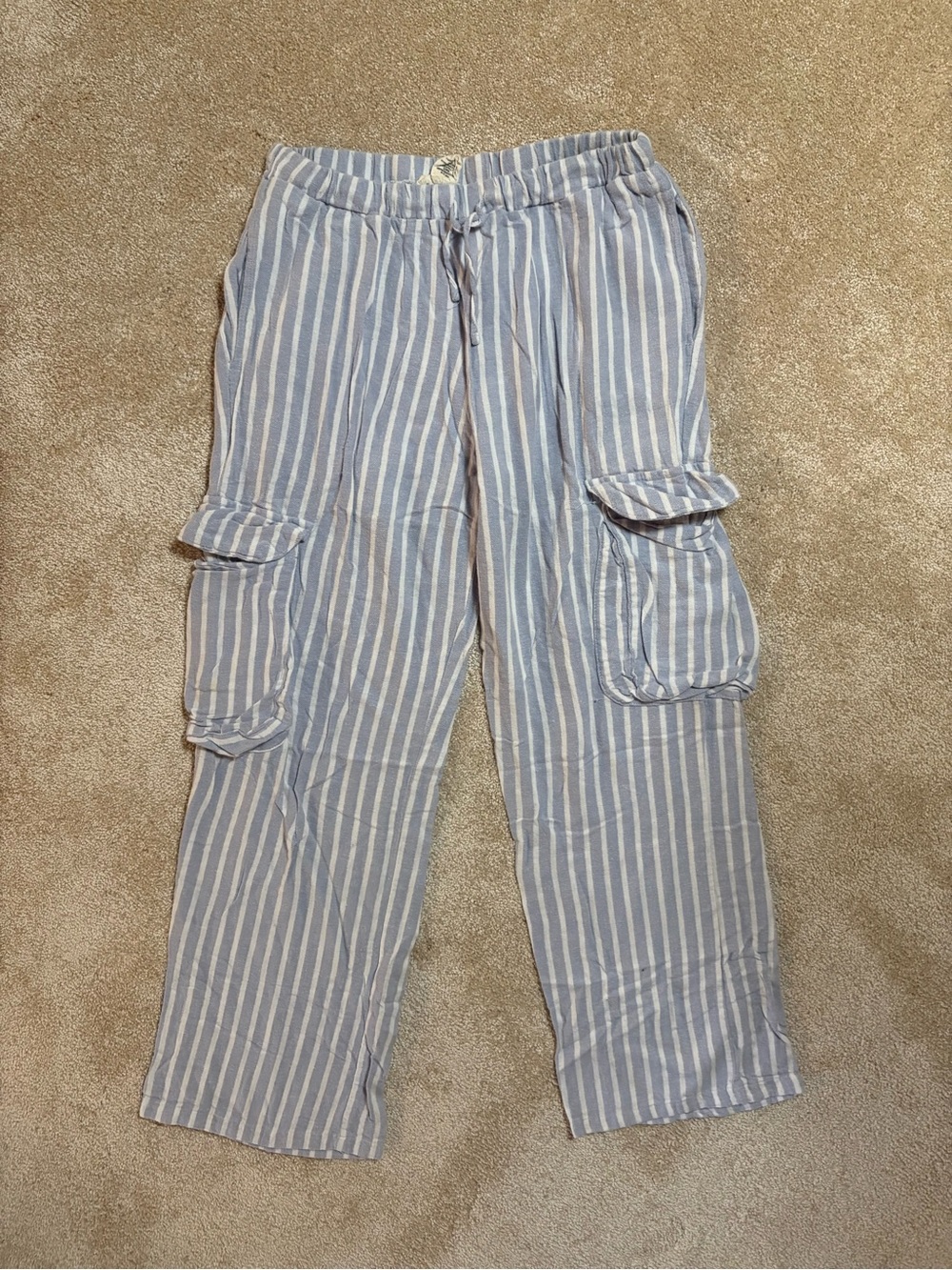 Happily Grey Lounge Pants Size Small with Pockets